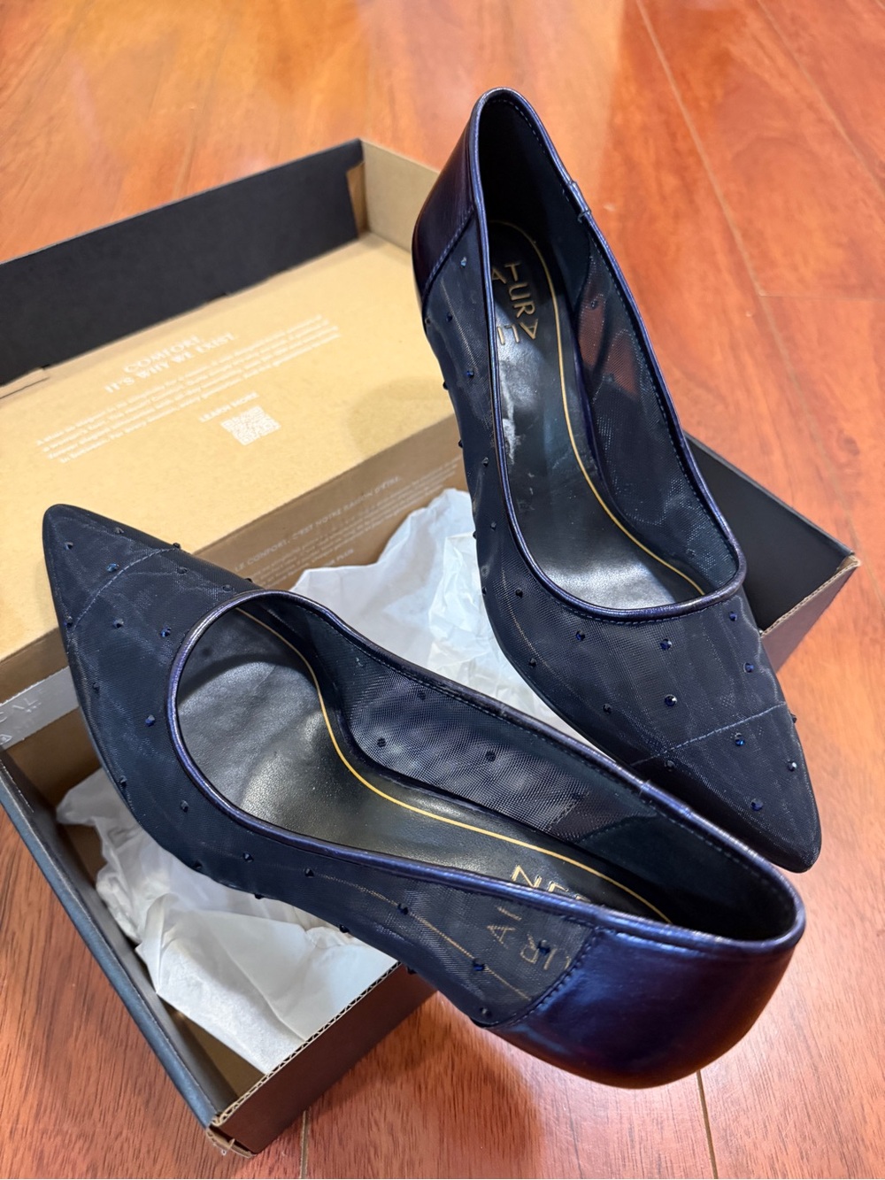 Naturalizer Navy Pointed-Toe Mesh Pumps with Subtle Beading